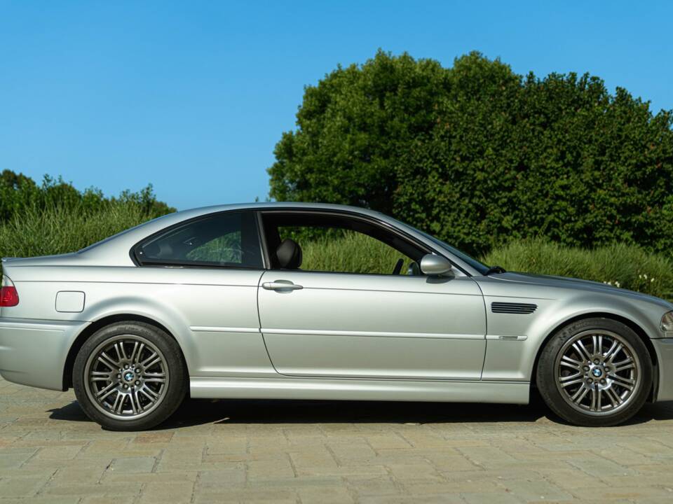 Image 4/50 of BMW M3 (2002)