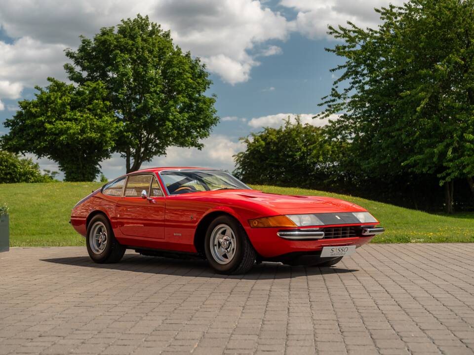 Bild 6/79 von Ferrari 365 GTB/4 Daytona (1969)