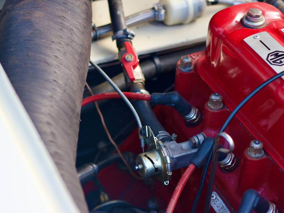 Image 27/56 of MG MGA 1500 (1957)