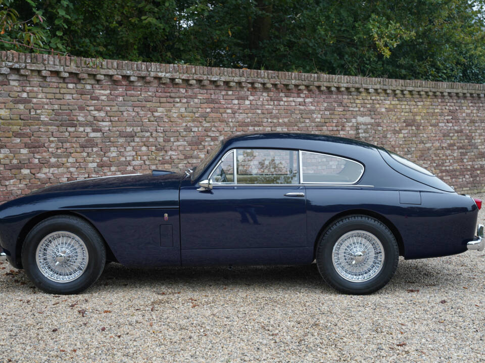 Image 37/50 de Aston Martin DB 2&#x2F;4 Mk III (1959)