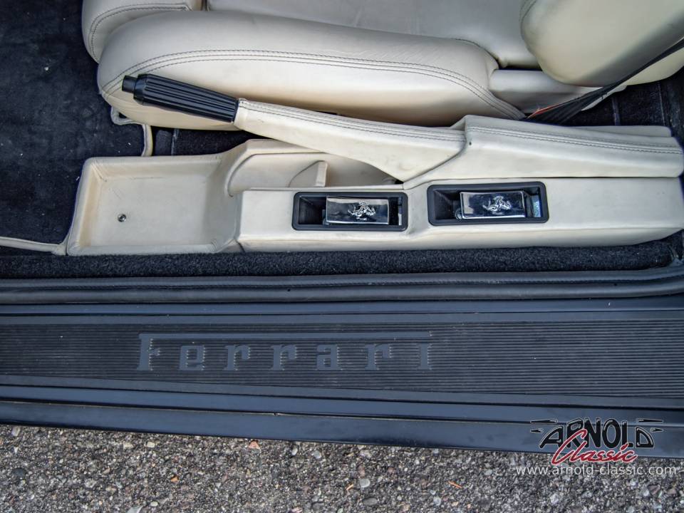 Bild 22/29 von Ferrari Testarossa (1987)