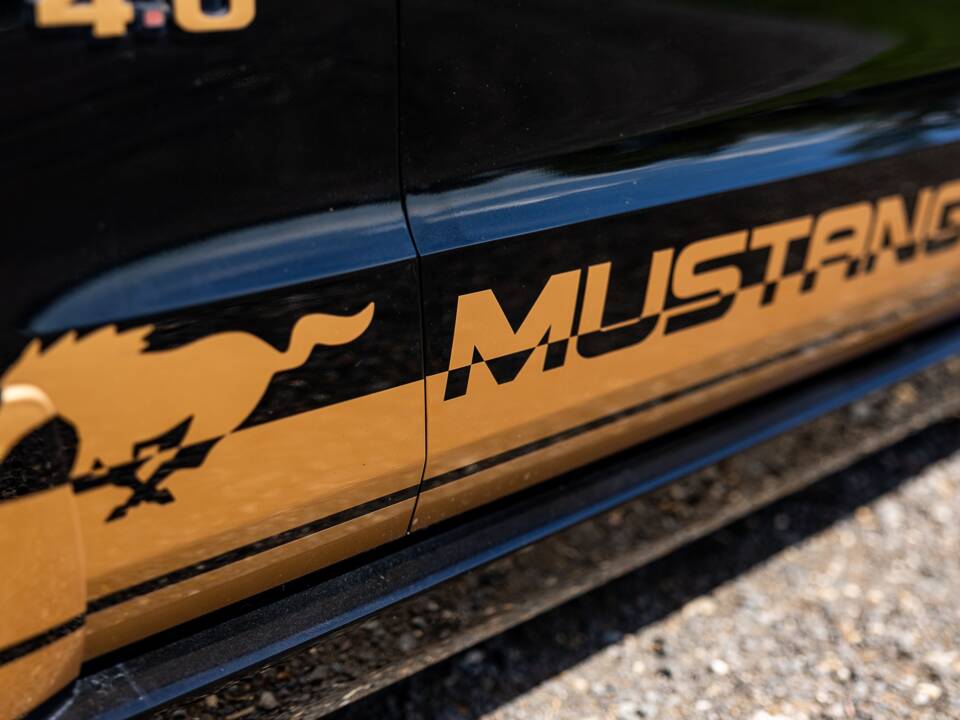 Image 41/50 of Ford Mustang V6 (2009)