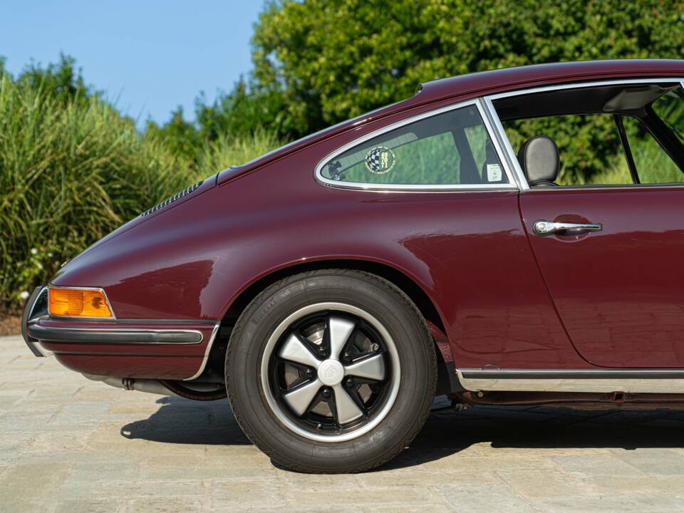 Image 19/50 of Porsche 911 2.2 S (1971)