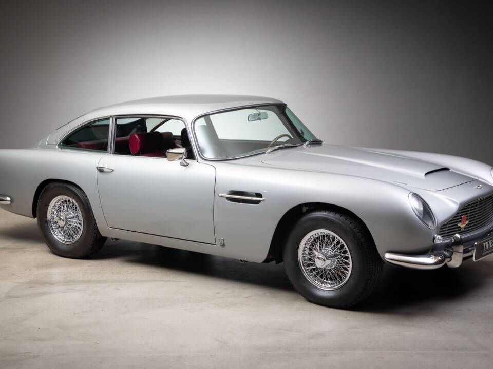 Image 3/20 of Aston Martin DB 5 (1965)