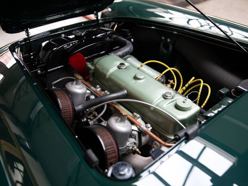 Image 8/25 of Austin-Healey 100/4 (BN2) (1956)