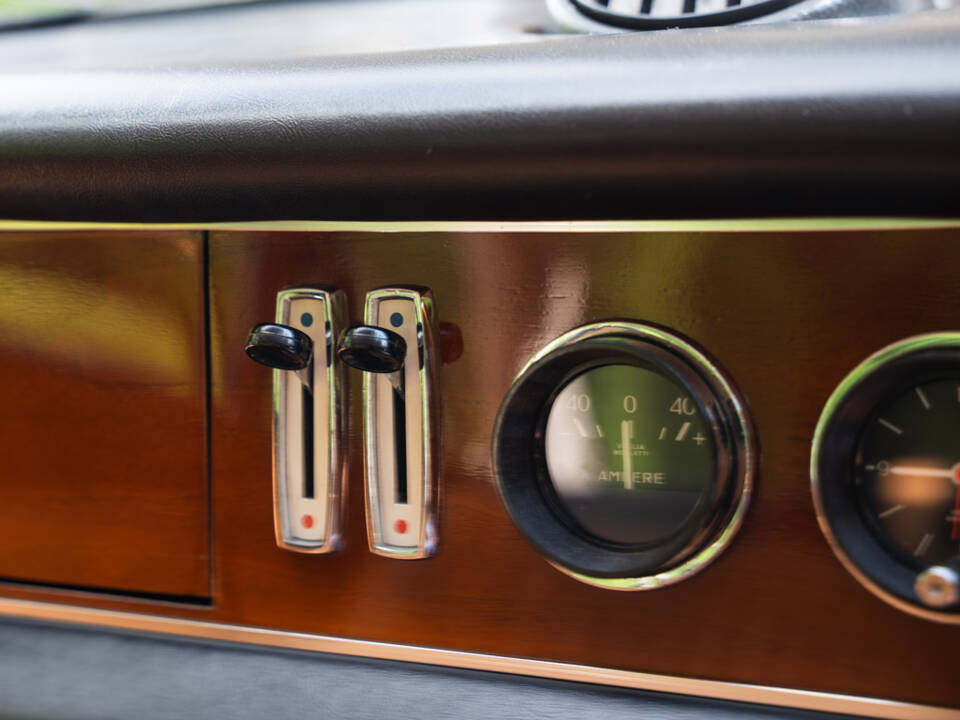 Immagine 25/50 di Ferrari 365 GTC (1969)