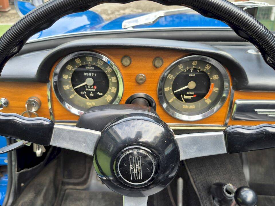 Image 23/74 of FIAT 1500 S (1960)