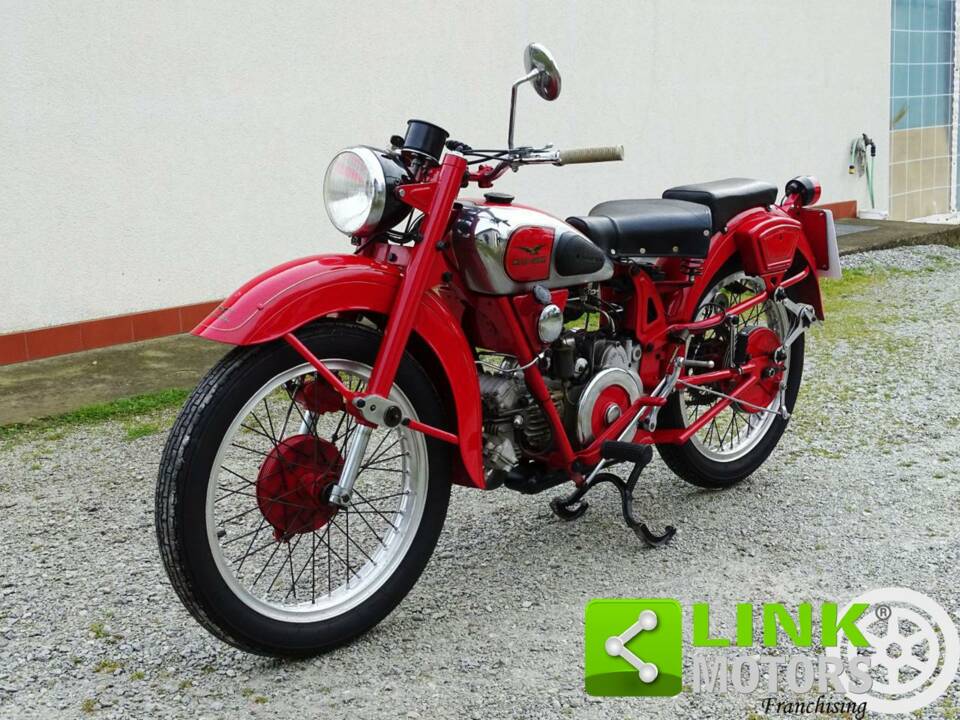 Imagen 6/10 de Moto Guzzi DUMMY (1948)