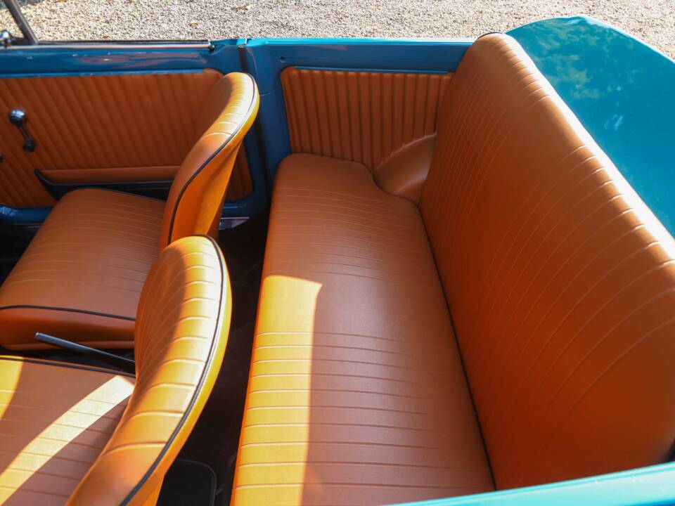 Image 34/50 of FIAT 500 Moretti Minimaxi (1973)