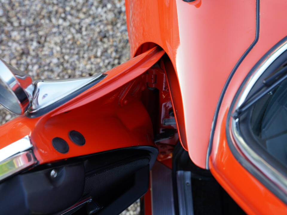 Image 22/50 of Porsche 911 2.2 T (1971)