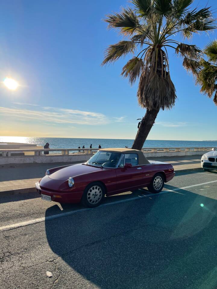 Image 14/21 of Alfa Romeo 1.6 Spider (1991)