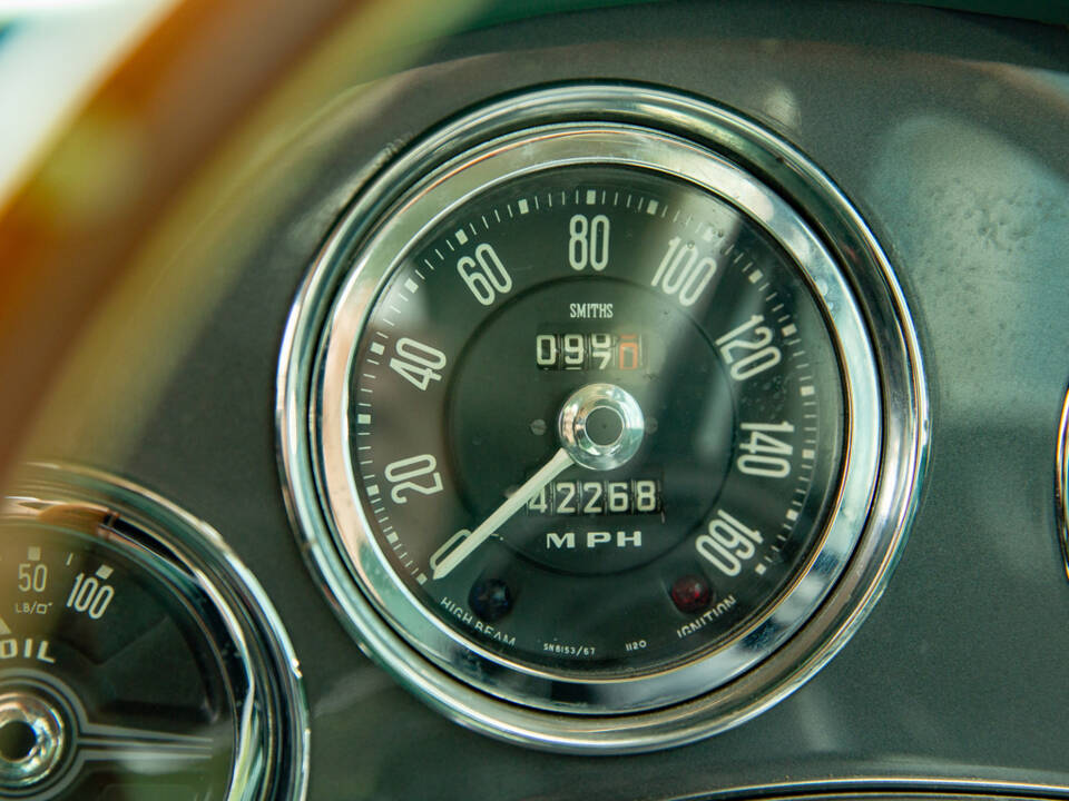 Immagine 11/50 di Aston Martin DB 4 Prototype (1957)