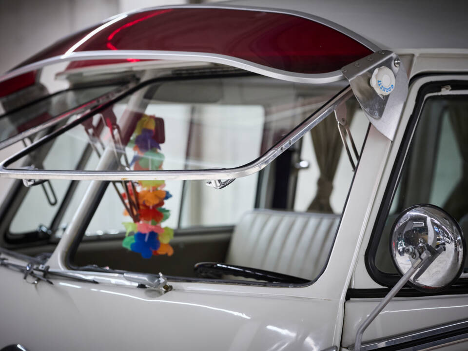 Image 26/75 de Volkswagen T1 Brasil &quot;Samba&quot; (1970)