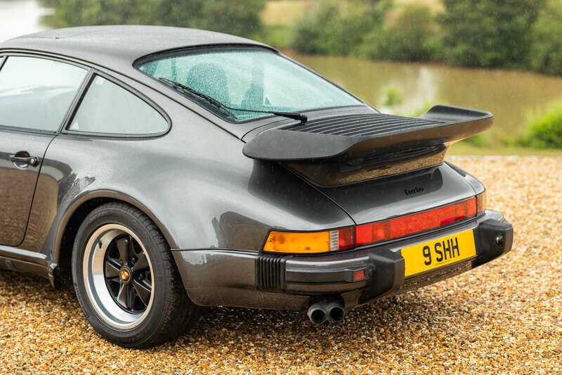 Afbeelding 9/50 van Porsche 911 Turbo 3.3 (1989)