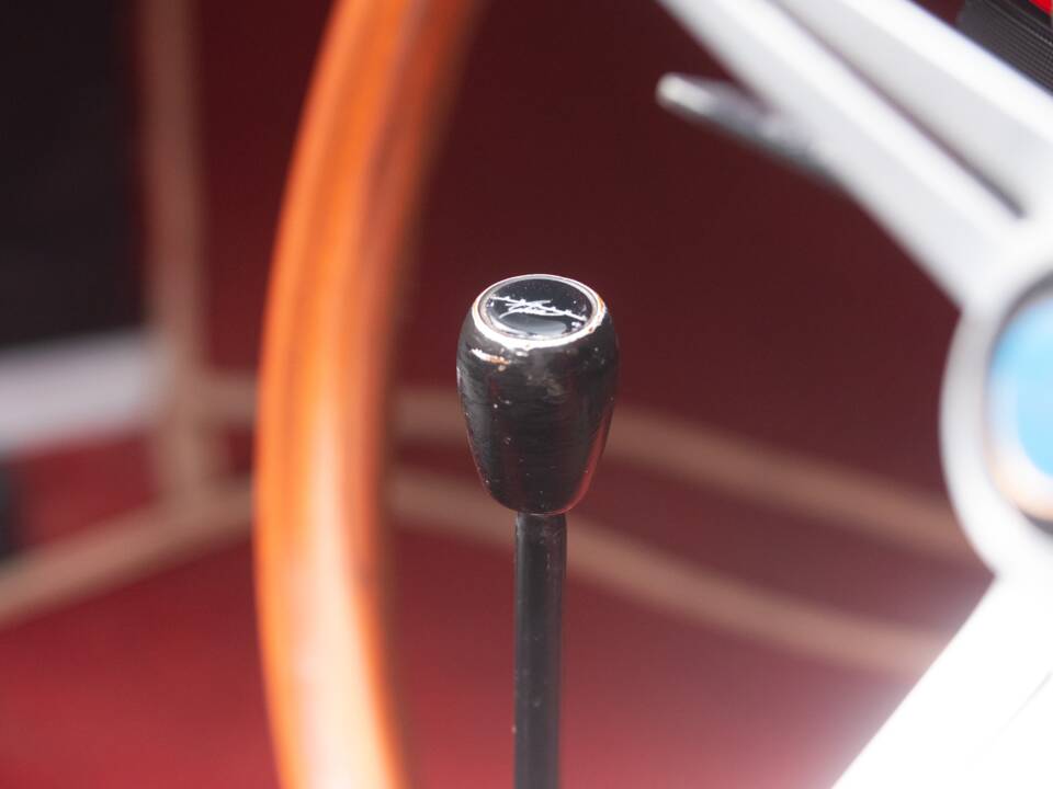 Image 50/50 de Volkswagen Karmann Ghia 1600 (1972)