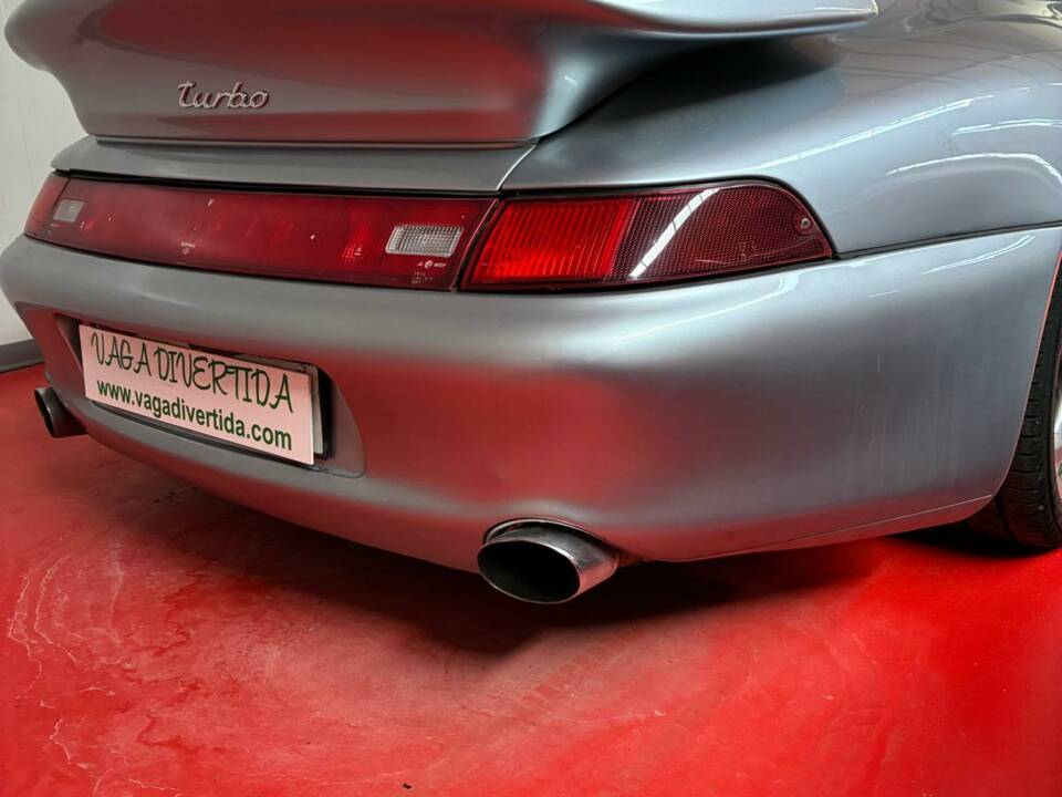 Bild 13/29 von Porsche 911 Turbo (1995)
