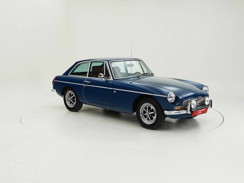 Immagine 3/15 di MG MGB GT (1973)