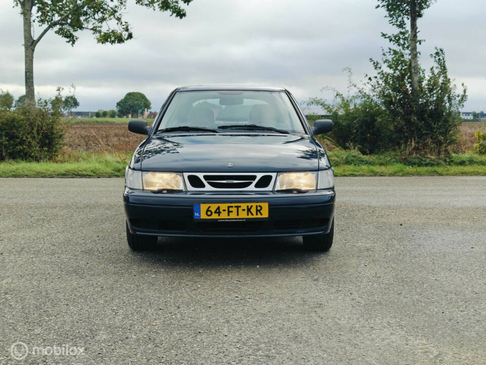 Bild 6/31 von Saab 9-3 2.0i (2000)