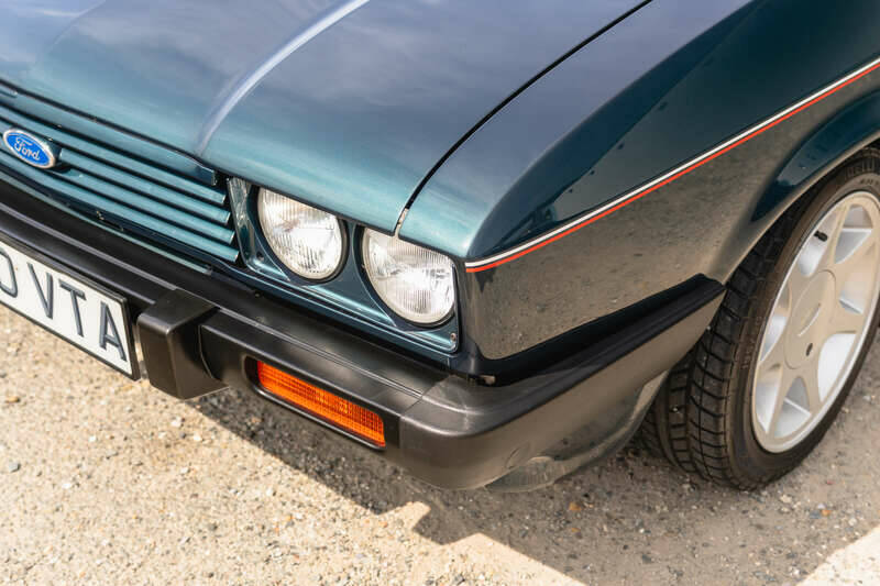 Image 14/46 de Ford Capri III 280 Brooklands (1987)