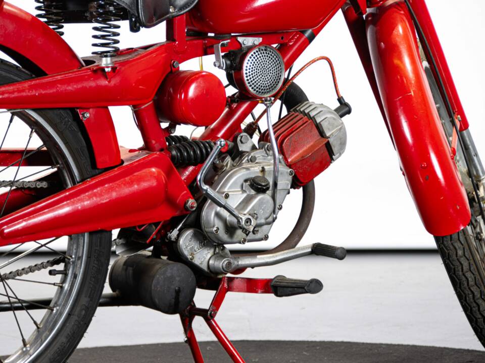 Afbeelding 27/42 van Moto Guzzi Motoleggera 65 (1954)