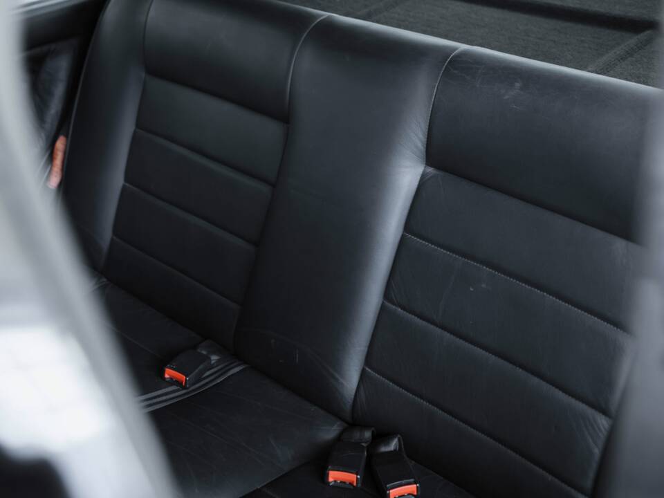 Image 20/39 of Volkswagen Golf Mk II GTi 16V 1.8 (1991)