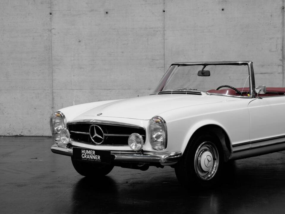 Immagine 9/40 di Mercedes-Benz 230 SL (1966)