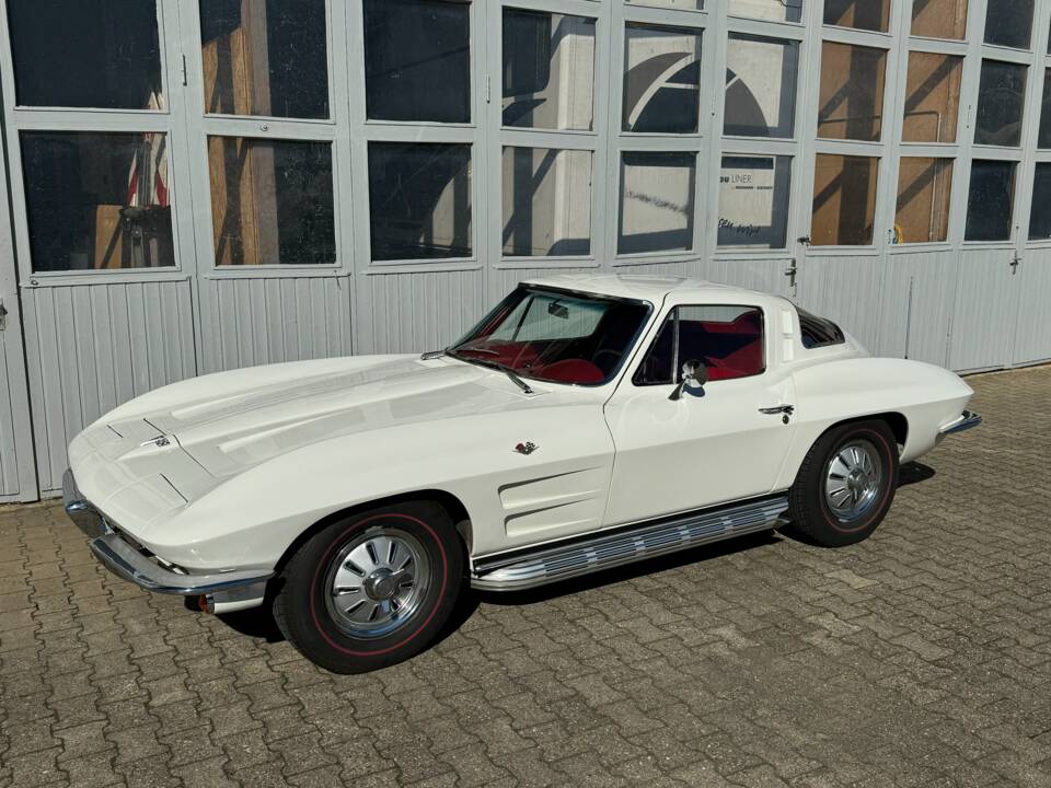 Bild 15/27 von Chevrolet Corvette Sting Ray (1964)