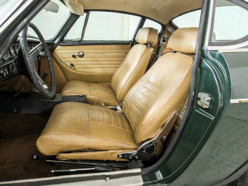 Image 15/50 of Volvo 1800 E (1971)