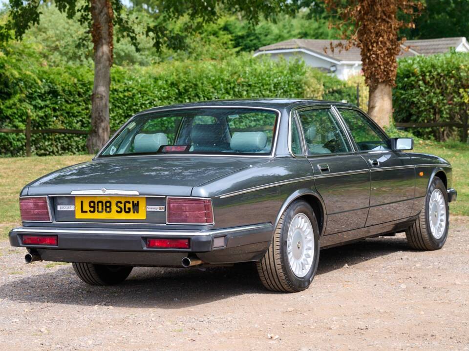 Afbeelding 3/50 van Jaguar XJ12 6.0 (1994)