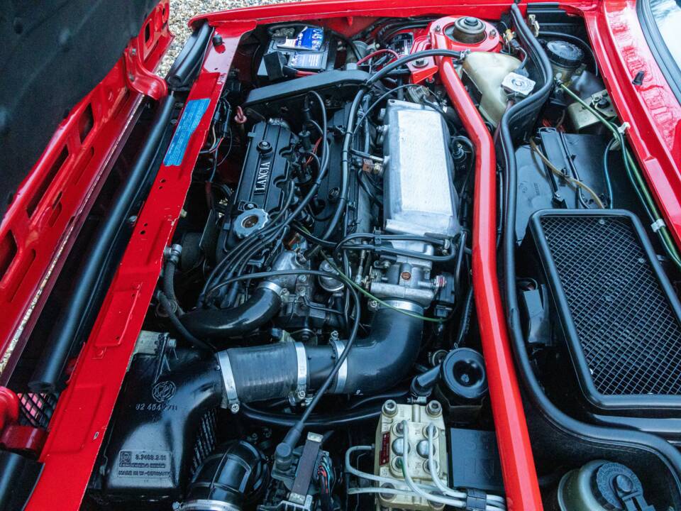 Imagen 4/50 de Lancia Delta HF Integrale Evoluzione I (1991)