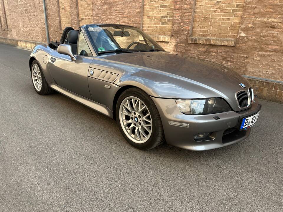 Bild 2/49 von BMW Z3 2.2i (2001)
