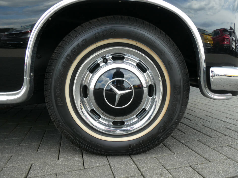 Imagen 24/24 de Mercedes-Benz 220 SE Cabriolet (1959)