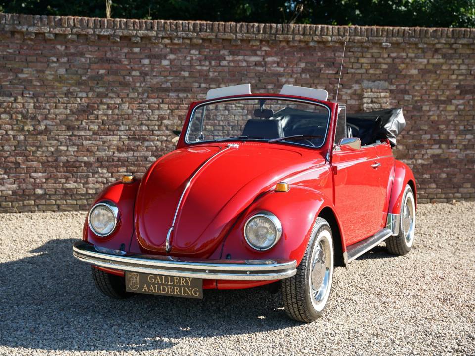 Image 44/50 of Volkswagen Käfer 1302 (1971)