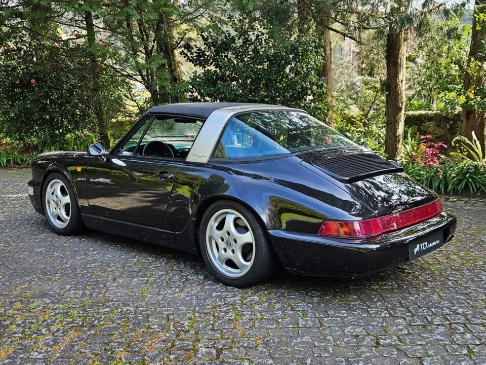 Bild 16/16 von Porsche 911 Carrera 4 (1990)