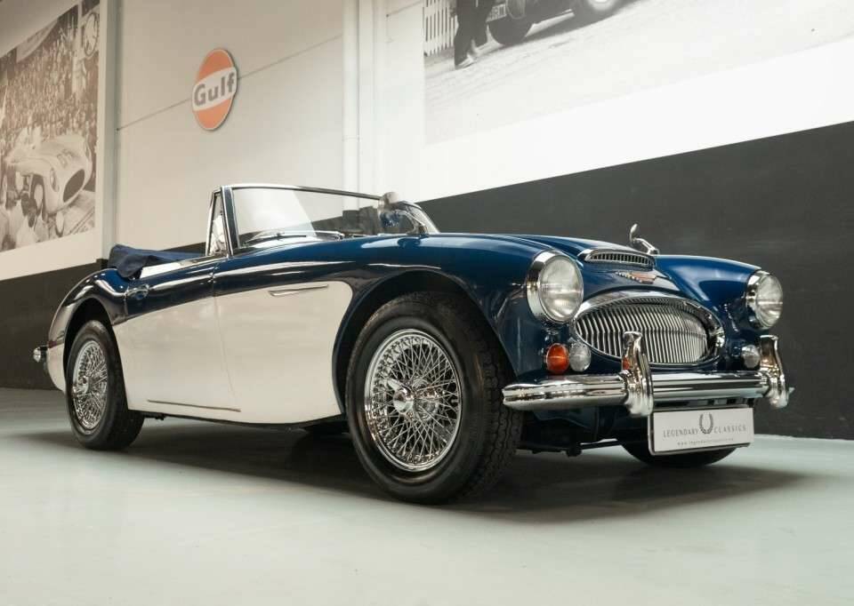 Image 2/50 of Austin-Healey 3000 Mk III (BJ8) (1967)