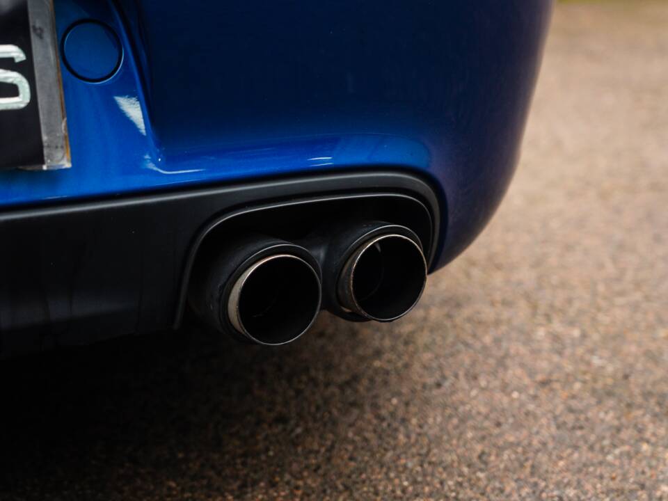 Bild 9/51 von Porsche 911 Carrera 4 GTS (2011)