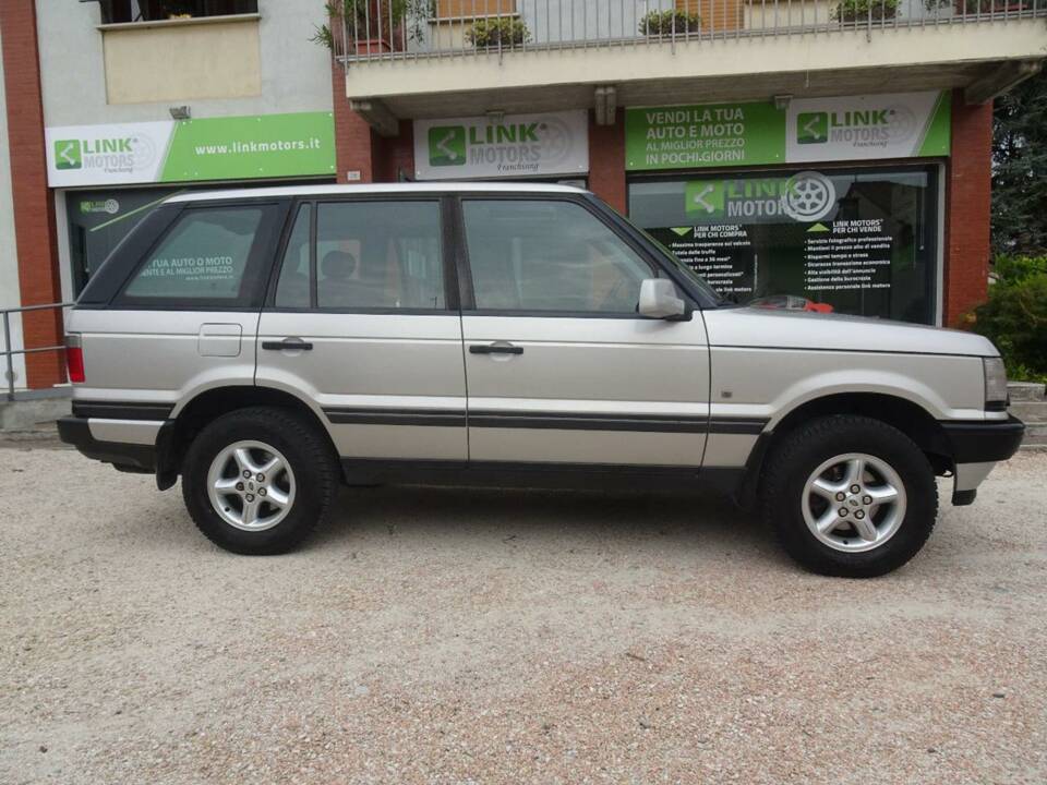 Image 3/42 of Land Rover Range Rover 2.5 DSE (2000)