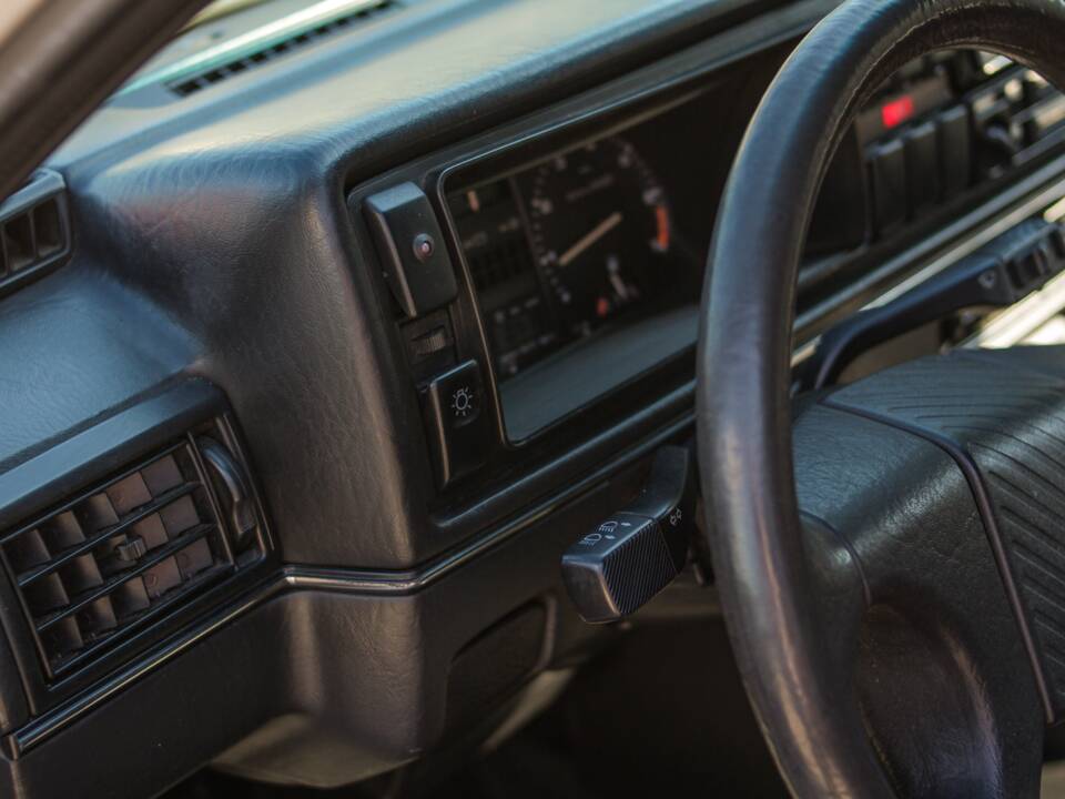 Bild 44/58 von Volkswagen Golf II GTi 1.8 (1988)