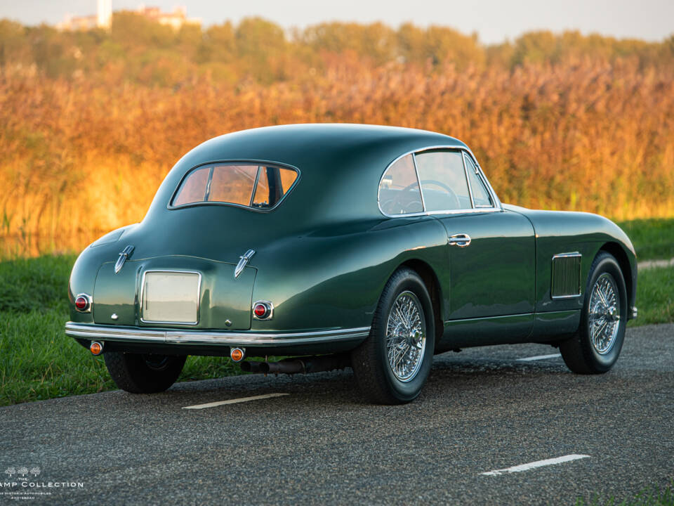 Image 14/20 of Aston Martin DB 2 (1951)