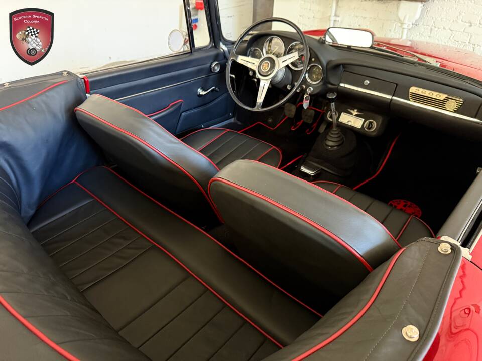 Bild 38/76 von Alfa Romeo 2600 Spider (1964)