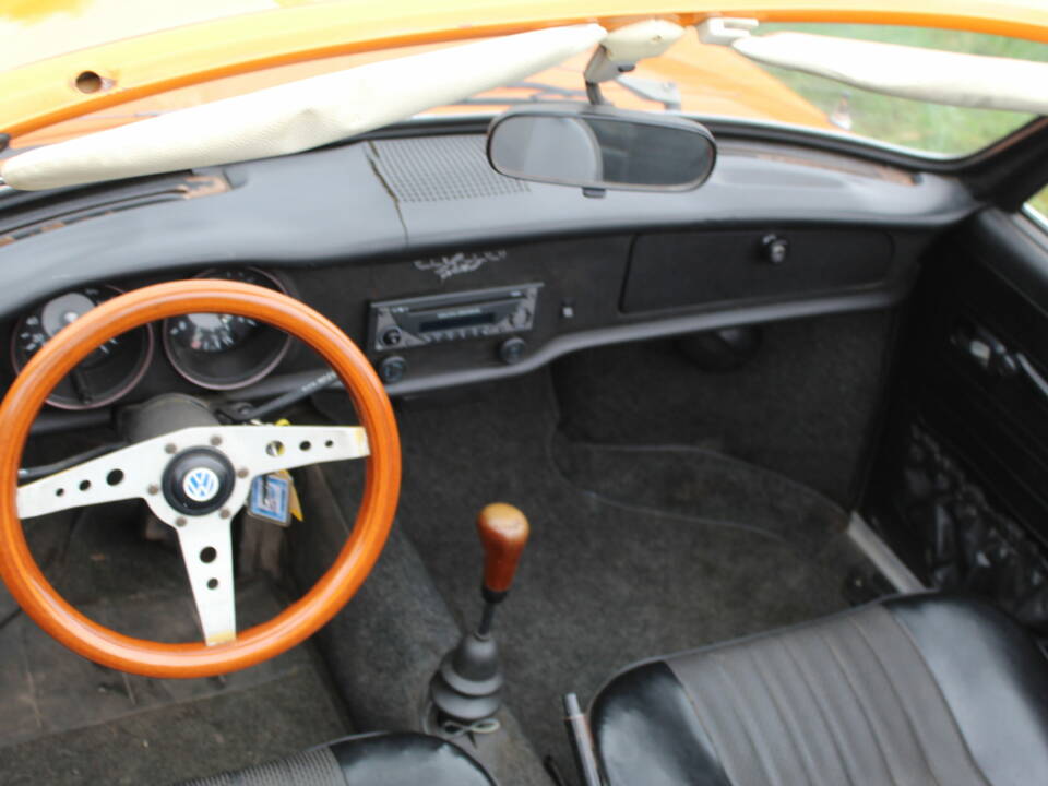 Immagine 4/5 di Volkswagen Karmann Ghia 1600 (1972)