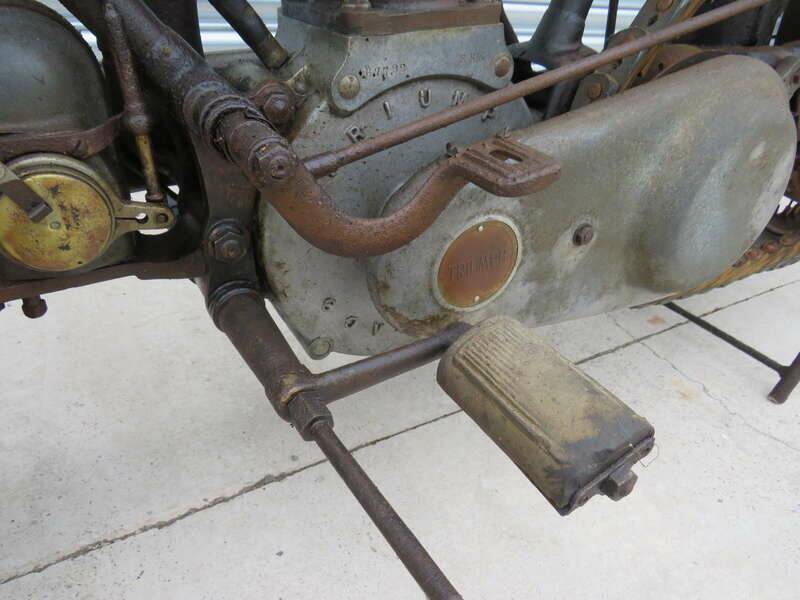 Image 30/47 of Triumph Model H (1919)