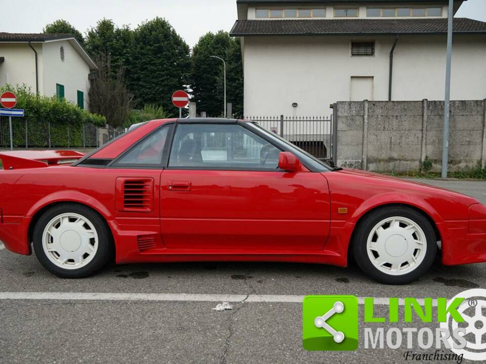 Image 8/10 de Toyota MR2 (1987)