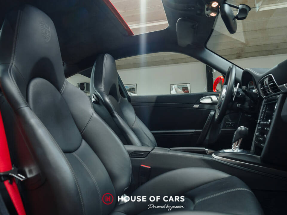 Image 19/24 of Porsche 911 Turbo (2012)