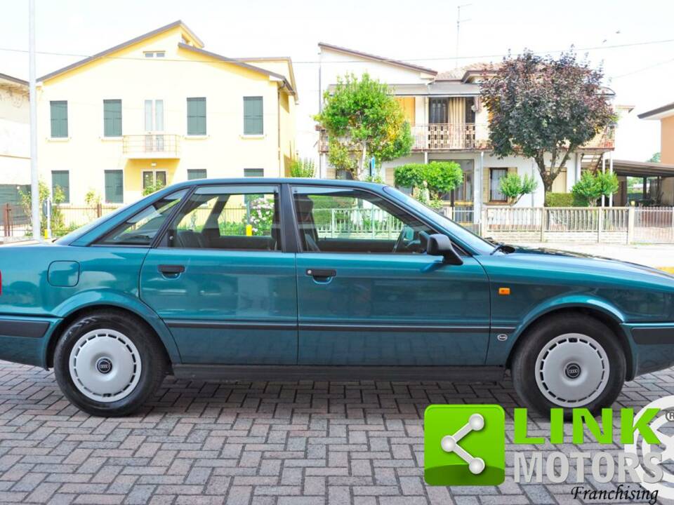 Bild 6/10 von Audi 80 - 2.0 E (1992)
