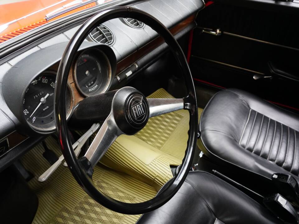 Bild 13/99 von FIAT 850 Coupe (1966)