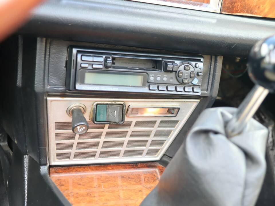 Image 29/50 of FIAT 124 Spider CS1 (1978)