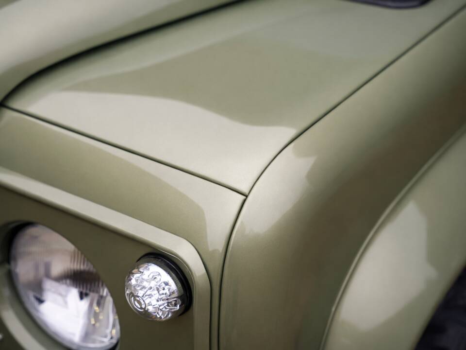 Bild 12/47 von Land Rover 90 (1990)