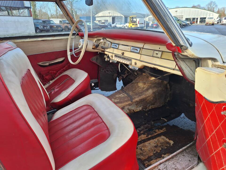 Image 4/13 of Borgward Isabella Coupe-Cabriolet (1960)