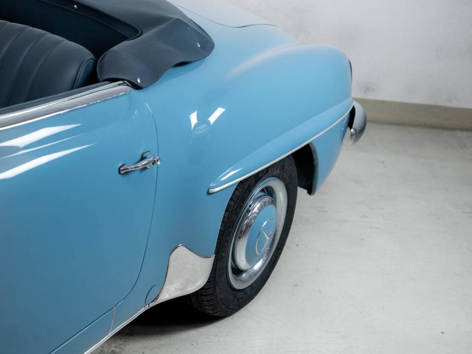 Image 31/40 of Mercedes-Benz 190 SL (1962)